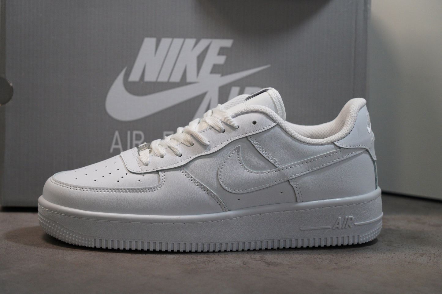 Nike Air Force 1 Triple White ( Stoc limitat )
